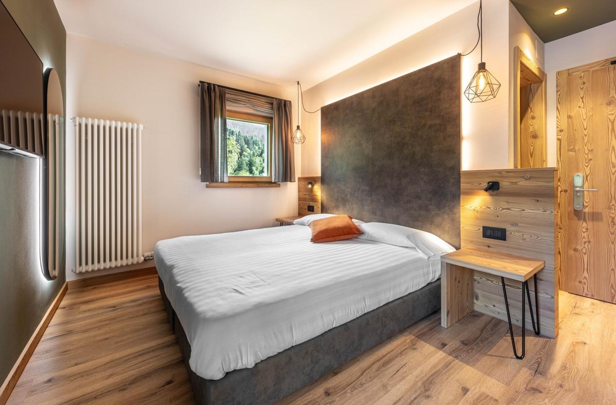 Hotel Laste' Caldes Εξωτερικό φωτογραφία